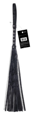 Velvet Noir Chain Flogger - Image 2