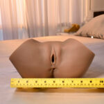 Squirt for Me Chanell Heart Movie and Realistic Squirting Stroker - Dark - Image 7