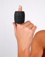 Silaskin 2-Inch Ball Stretcher - Black - Image 2